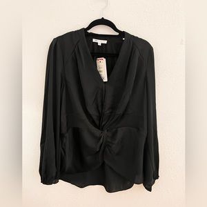 DR2 black blouse!
